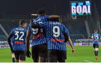 Atalanta, Napoli'yi eleyerek finale ykseldi