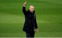 Juventus'ta büyük plan: Pirlo'nun yerine Zidane