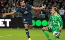 PSG deplasmanda hata yapmadan kazand
