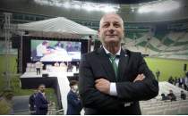 Bursaspor'da 3 futbolcuyla yollar ayrld