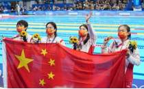 4x200 serbest bayrak yar dnya rekoruyla in'in oldu