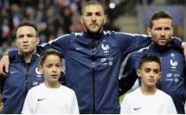 Karim Benzema, Fransa'ya geri dnd