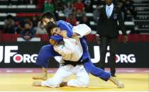 Judoda Grand Slam Turnuvas ilk gn mcadeleleri tamamland