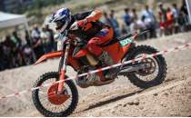 Sper Enduro'da heyecan ikinci yarla srd