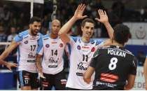 Halkbank, Arkas Spor'a set vermedi