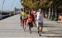 Kocaeli'de 9'uncu Cumhuriyet Kousu ve ocuk Maratonu dzenlendi