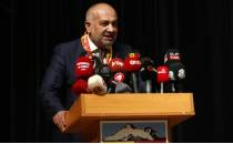 Kayserispor'da yeni ynetim grev dalm yapt