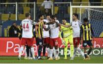 Sper Lig'de 'tarihi' galibiyet!