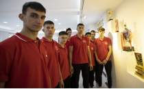 Dnya ampiyonu olan liselilerden 'ampiyonluk' imzas