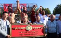Daky Yal Greleri'nde bapehlivan Orhan Okulu oldu