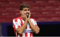 Diego Costa, Premier Lig'e imza atyor