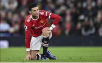 Manchester United'a evinde Wolverhampton oku!