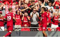 Liverpool'dan 9 gol; Manchester City geri dnd