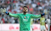 Beikta'tan Ersin Destanolu'na son teklif!