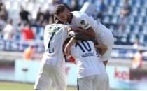 Kasmpaa'nn konuu lider Adana Demirspor