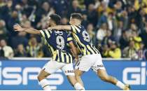 Fenerbahe'de Diego Rossi sahneye kt