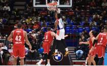 Anadolu Efes'ten Milano'da lgn fark!