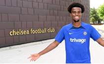 Chelsea'den orta sahaya gen transfer