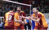 Efeler Ligi'ndeki derbide Galatasaray, Fenerbahe'yi ykt!