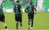 Sakaryaspor evinde Yeni Malatyaspor'u ykt