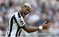 Newcastle United'a Joelinton oku