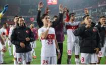 Ermeniler'den byk saygszlk