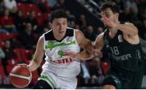 Konyaspor, deplasmanda tek farkla kazand