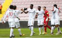 Sivasspor, kupada moral buldu