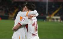 Mertens sahneye, Galatasaray eyrek finale kt