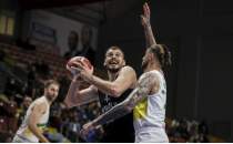 Anadolu Efes, 19 say farkla kazand