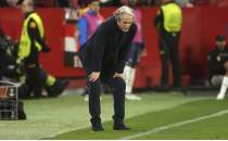 Fenerbahe'de derbi ncesi forvet alarm!
