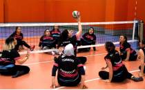 te oturarak voleybolda millilerin hedefi!