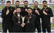 Milli karateciler spanya'dan 12 madalya ile dnyor