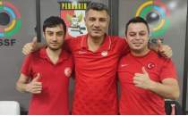 Milli atclardan altn madalya