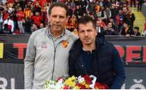 Byk ac ezeli rakipleri birletirdi