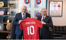 Emniyet Genel Mdr Mehmet Akta'tan Mehmet Bykeki'ye ziyaret