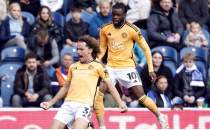 Leicester City, 4 golle kazandı