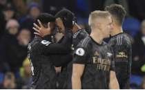 Arsenal, ampiyonluk yarn brakmad
