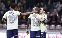 Fenerbahe, Kayseri'de 2 golle kazand