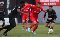 Samsunspor'a Manisa FK elmesi