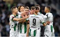 Mnchengladbach, deplasmanda kazand!