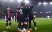 Lider PSG, Lyon'u 3'ledi!