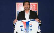 Lyon, Paulo Fonseca'y aklad