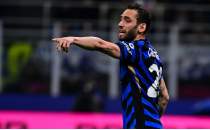Hakan alhanolu'ndan Fenerbahe ve Galatasaray aklamas