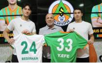 Alanyaspor, kadrosuna katt 2 gen futbolcu ile szleme imzalad