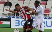 Hatayspor, ilk 3 puanının kıyısından döndü!