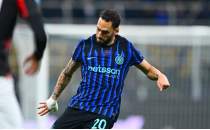 Hakan alhanolu att, Inter ov yapt!