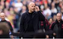 Liverpool'da Slot'tan Gakpo ve Chiesa bilgilendirmesi!