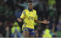Dario Essugo, Chelsea'ye transfer oldu