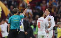 Zaniolo'ya 2 maç men cezası!